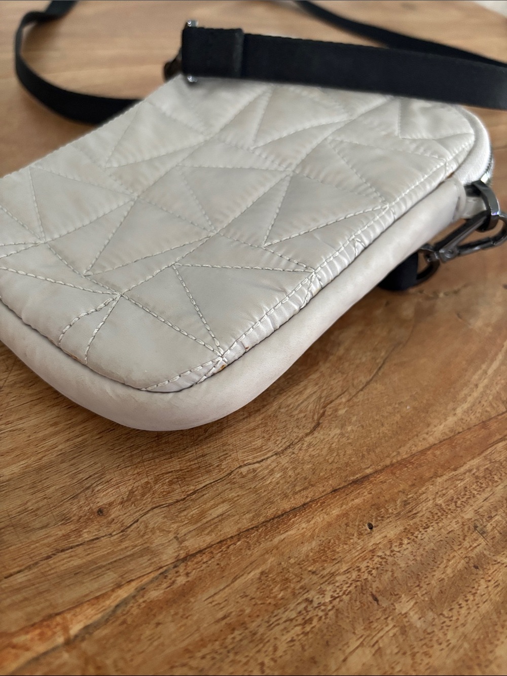 Winnie Medium Quilted Silver Smartphone Crossbody Bag - Picture 9 of 9